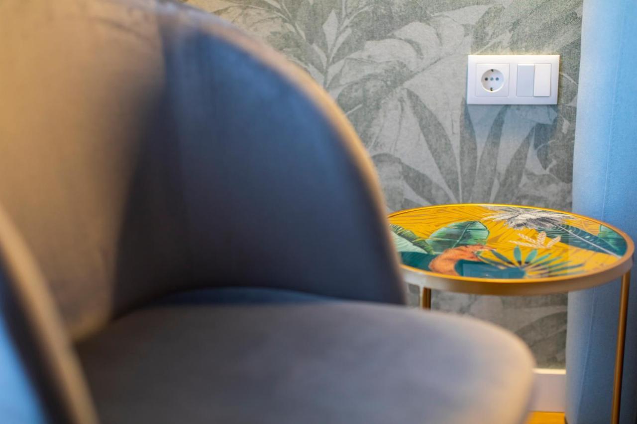 Hotel Javier Montero รีบาเดโอ ภายนอก รูปภาพ